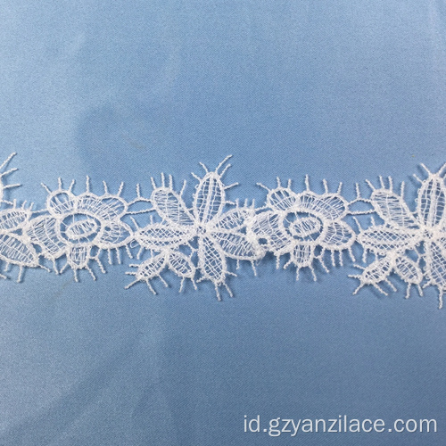 White Cluny Modern Lace Trim